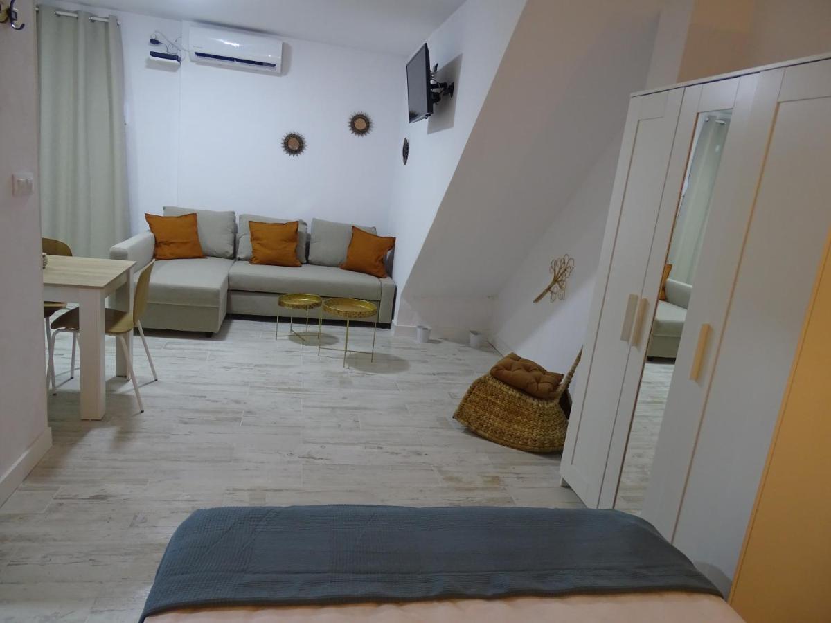 Apartamento Loft Aitana Jerez de la Frontera Exterior foto